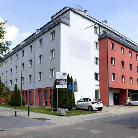 24Hours Apartment Hotel