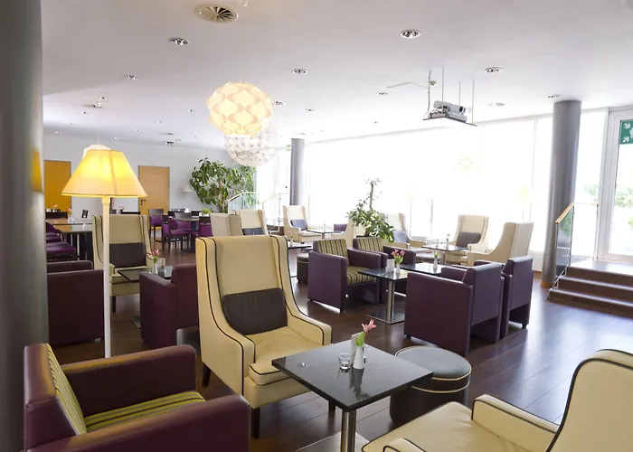 Ξενοδοχείο με διαμερίσματα 24hours 4*